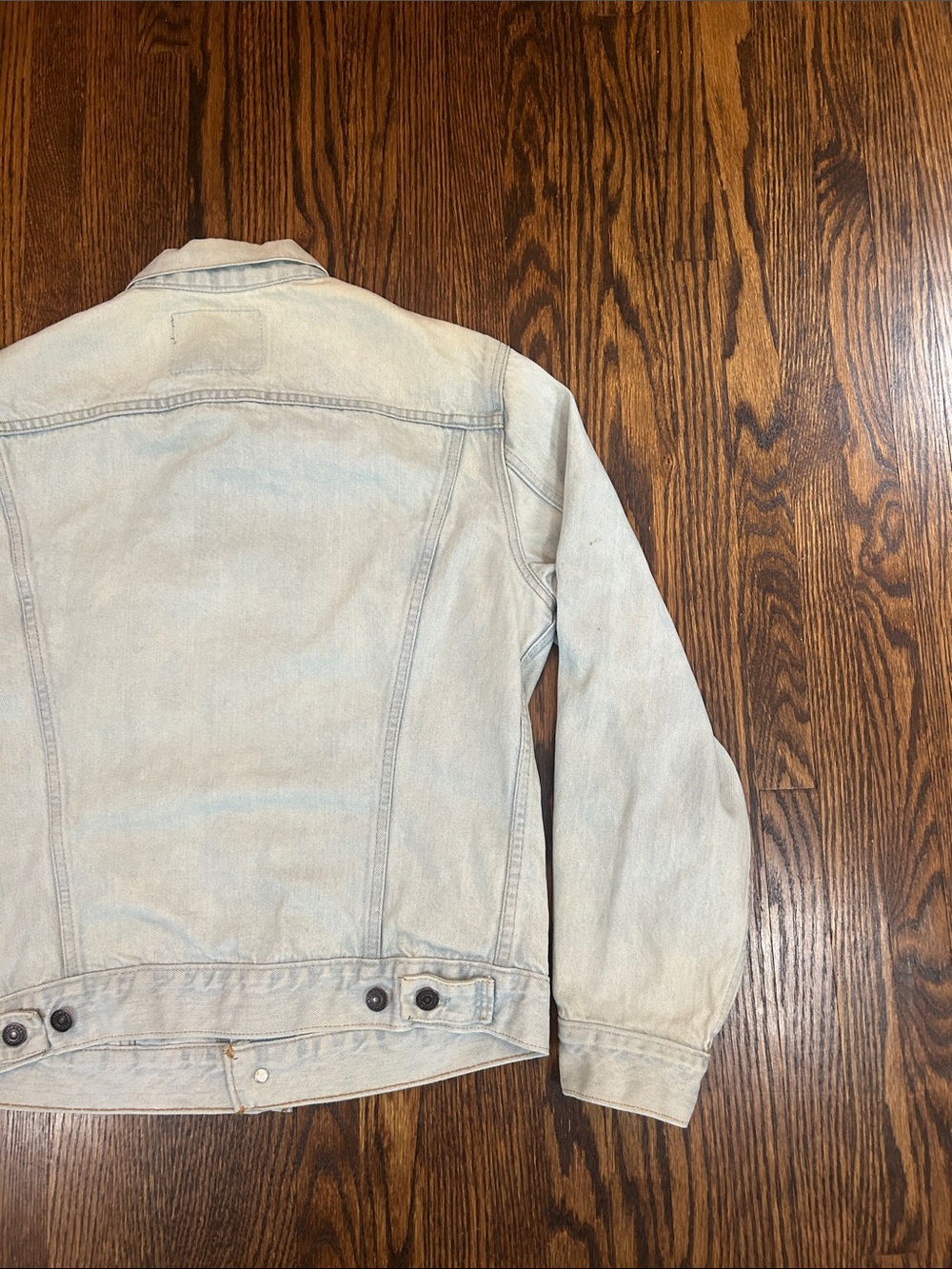 Vintage 90s Levi’s Bleached Denim Jean Jacket - Picture 13 of 16